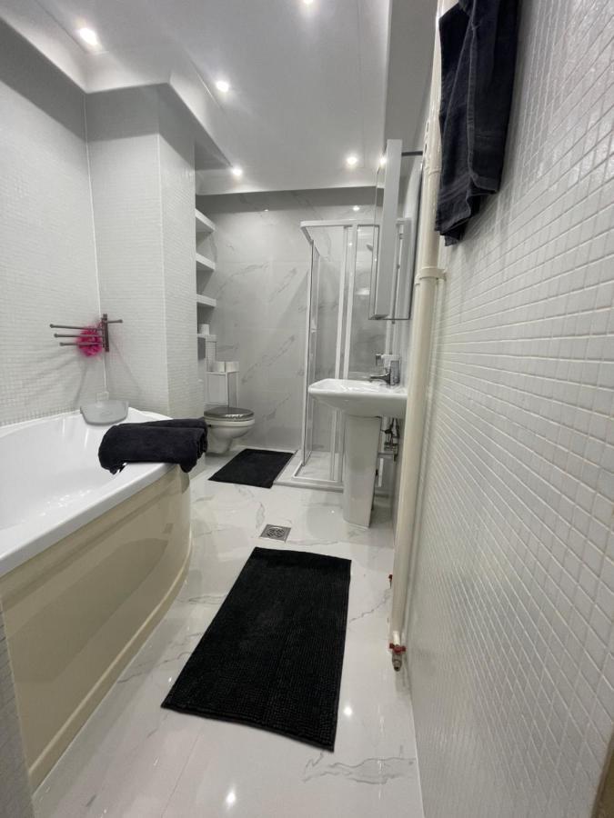 Ruben Apartman City Center Дебрецен Экстерьер фото